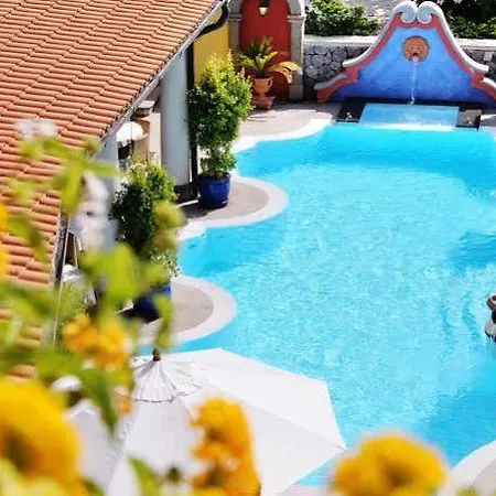 Arciduca Grand 리파리