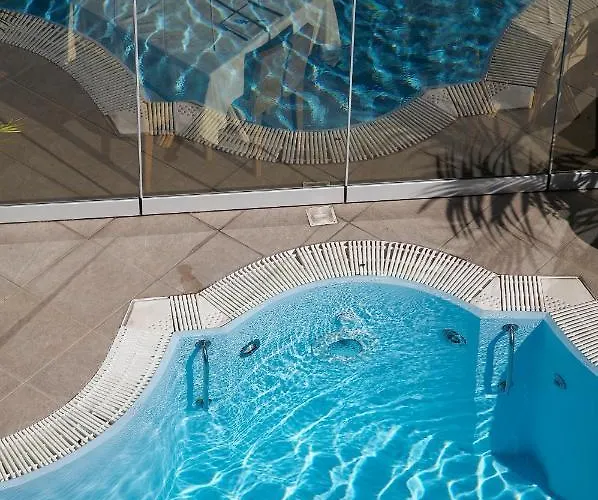 Arciduca Grand Otel 4*